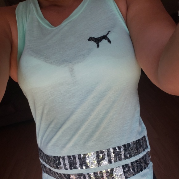 Bling vs pink tank - Picture 2 of 2